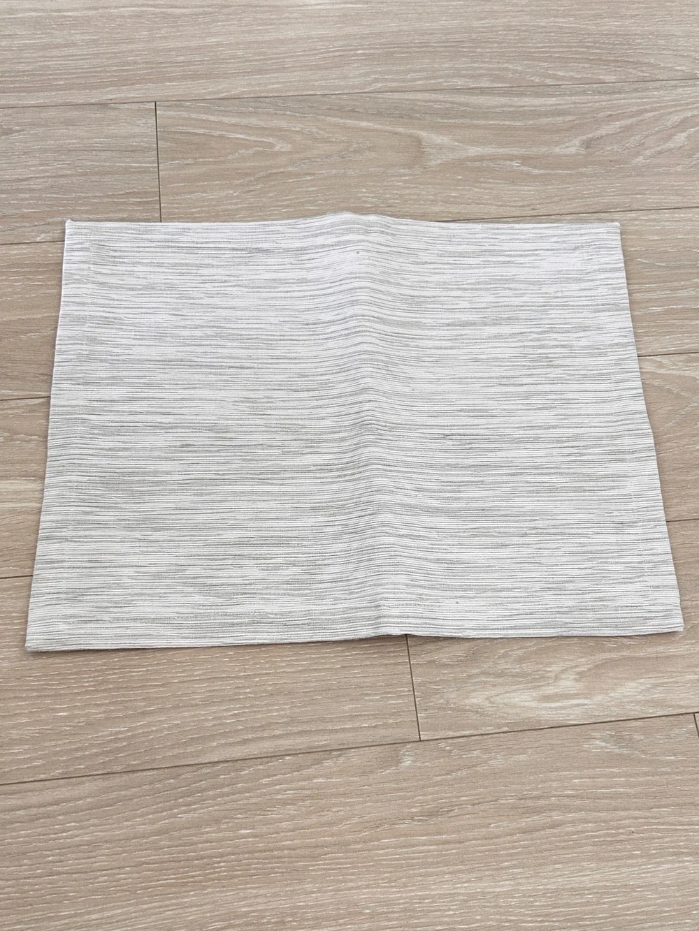 Crate & Barrel Aspen Cotton Placemats (Set of 4)